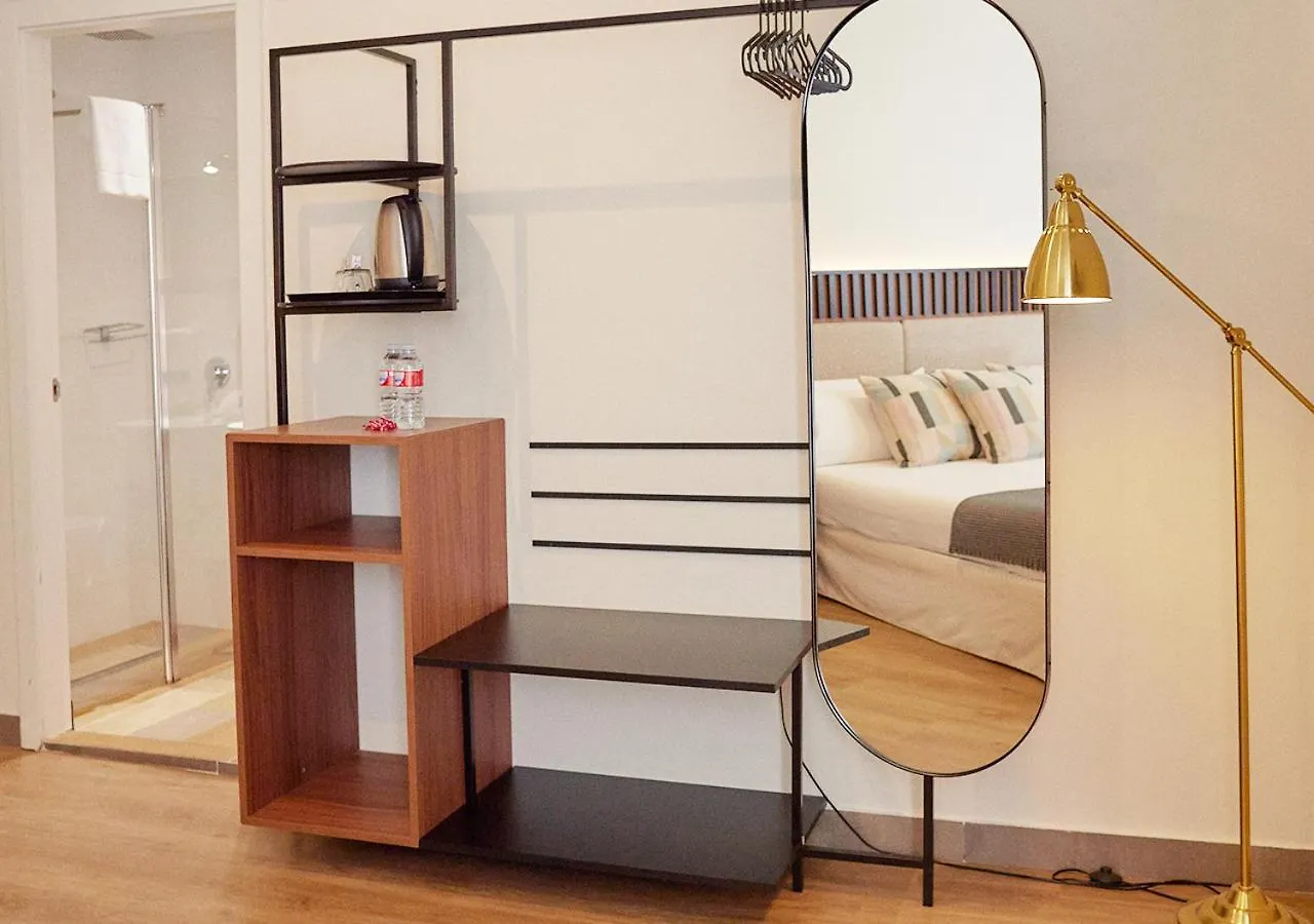 Hotel Isa Sevilla Suites